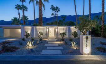 Bauhaus Estate in Palm Springs