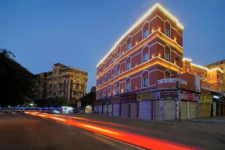 Victoria Hotel Cairo Отели рядом с достопримечательностью «Ain Shams University»