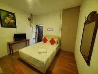 Kurau Inn Hotels in Parit Buntar