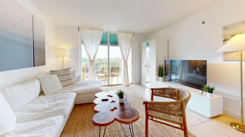 Yacht Club Condo - Aventura Mall - We Host - Wifi