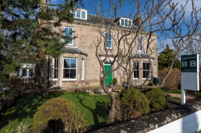 Cawdor House B&B Hotels in Forres