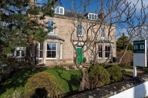 Cawdor House B&B Ξενοδοχεία στην πόλη Nairn