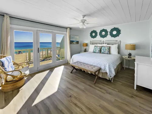 On the Beach - 2 Br Townhouse by RedAwning
