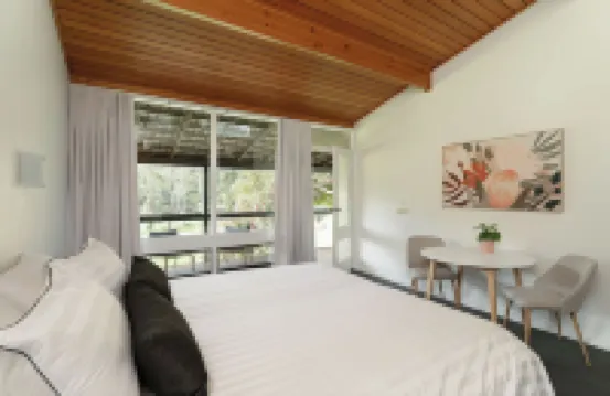 Mount Lofty Golf Course Hotels in Crafers