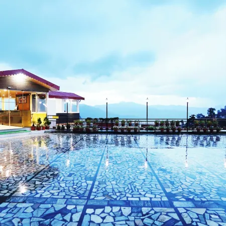 Hotel Vishnu Palace