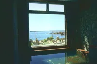 Uminooyado Hotels in Susami