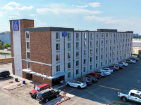 丹佛南 - 科技中心6號汽車旅館 鄰近Denver Tech Center的酒店