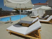Koukounari Rooms Hotel a Angistri