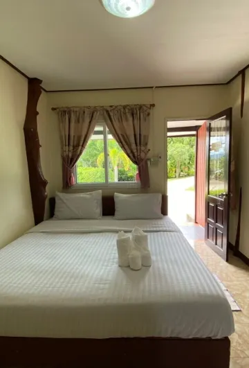 ห้องสแตนดาร์ด เตียงใหญ่ 1 เตียง