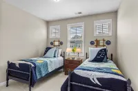 Charming 3-bedroom/ 2.5 bath townhome, sleeps 6! Beau Coast Community - New 2022