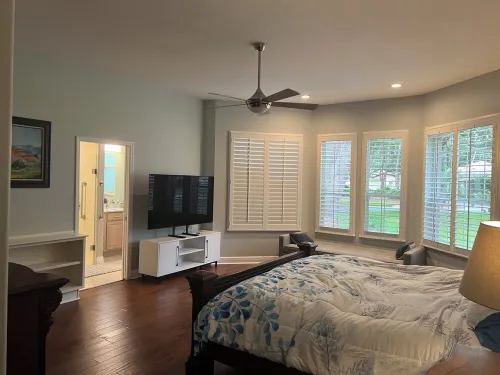 Escape to Luxury: Designer Pool Home in Harmswood of Belle Aire, The Villages