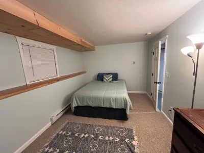 Spacious 4-bedroom house w/Hot Tub near Sugarloaf with WiFi, bonus room and more Hotels near Sugarloaf Mountain Base Lodge & Ski/Snowboard Rentals