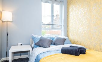 Shirley House 3 Self Catering Guest House, Great for Contractors