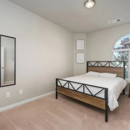 Spacious 4-bedroom house in a phenomenal location