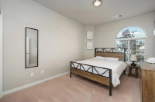 Spacious 4-bedroom house in a phenomenal location