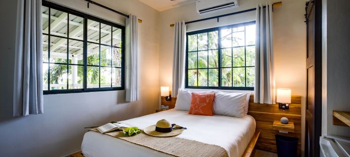 The Sea Glass Inn Hotels in Placencia