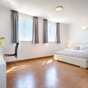 Adriatic Queen Residence