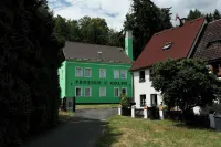 Pension U Golfu Cihelny Các khách sạn gần Castle Loket