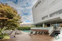 Hotiday Torbole Lago - piscina
