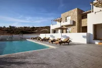 Kedros Milos Suites - piscina