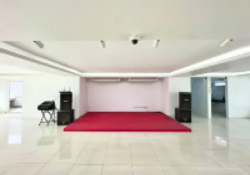 260 sq.ft 3 Apartment with Gym & Theater