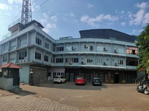 Kalyan Tourist Home - Morgenmad