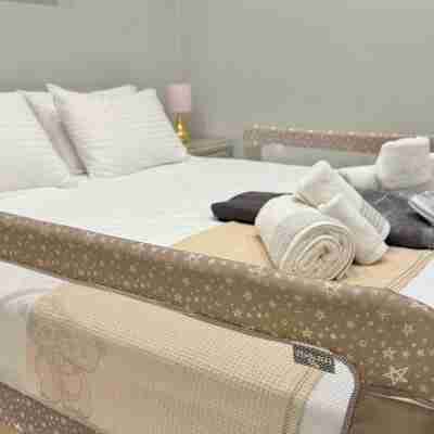 Villasonboard 3 Bed Penthouse Veranda Beach View Jacuzzi Vouliagmeni Riviera Rooms