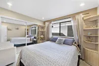 Beautiful Dana Point Vacation Townhouse