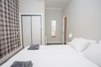 The Warwick Apartment. のホテル