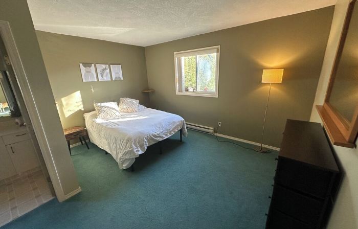 Quiet Ground Level Suite