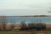 Lovingly furnished artist's apartment with a view of the bay