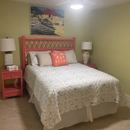 NEW LISTING- Ideal Oceanside Location and Recent Renovation / DREAM Combination!