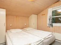 Idyllic Retreat with Whirlpool-by Traum
