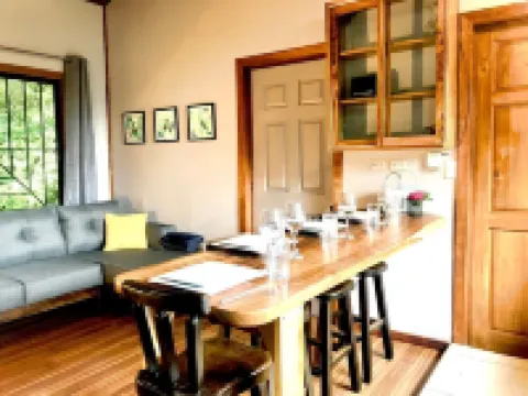 Wake up with Birds in Monteverde - Forest Balcony & Walkable Location