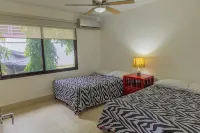 Coronado Paradise: Pool, GameRoom, BBQ: 14 Guests