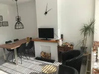 Appartement de deux chambres avec espace proche autoroute