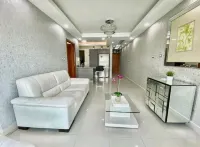 Cozy Luxury Rooftop PH Ocean view Private Terrace