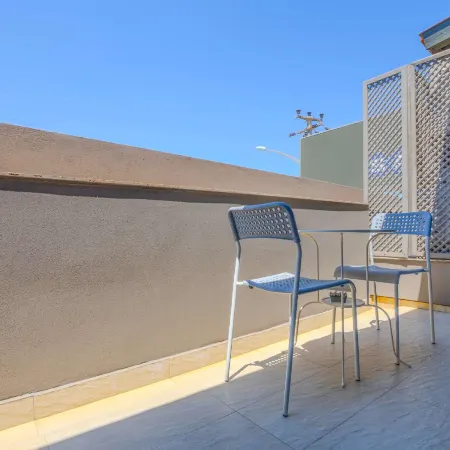 Aegean Apartments - Marina & Chios Island View