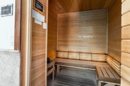 Modern Rustic Bi-Level 3 Bedroom Plus Loft Condo In Beaver Creek