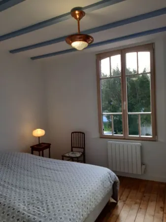 Jolie maison de vacances à Sainte Marine Отели в г. Комбри