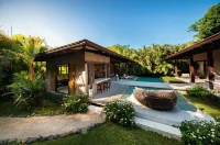 Casas de Agua. Villa Agua Viva. Natural walking trail to the beach.