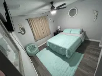 Weeki Wachee Springs Pool home Mermaid Getaway and Family Retreat.