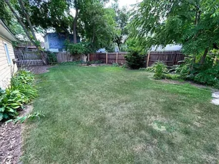 Private Entire Apartment near Beloit College