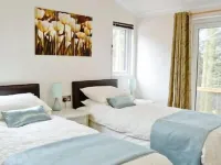 A Lodge set in a Quiet Location with country Views Hotel in zona Bakelite Museum