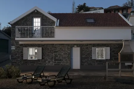 "Casa Tiana Madeira" Отели в г. Понта-ду-Сол