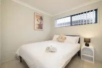 Smart Suites Self Check-in Apartments - 20 Darnley - 2-نجوم