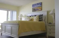 On the Ocean! - Luxury Vacation Rental - Only Monthly Rental