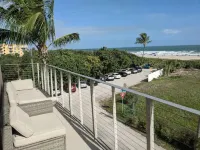 Expansive Ocean, Port, and Launch Views! 4/3.5, 2500sqft, Parks 3!