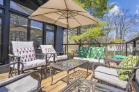 Kahshe House: Newly Reno'd Summer Retreat