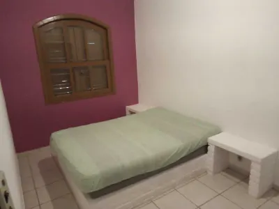 Apt 5 50 m from Sape Beach